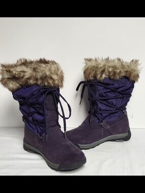 Lands' End Woman Suede Lace up Winter Boots Purple Color Faux Trim Size 6 1/2